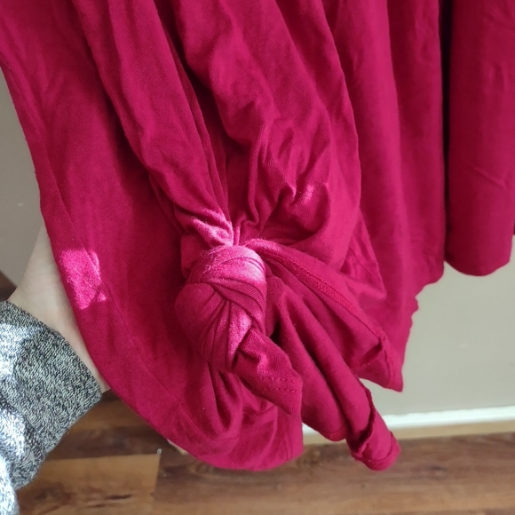 3/$20 moa • cranberry red soft knit flowy t shirt dress midi length half sleeves - Picture 4 of 4